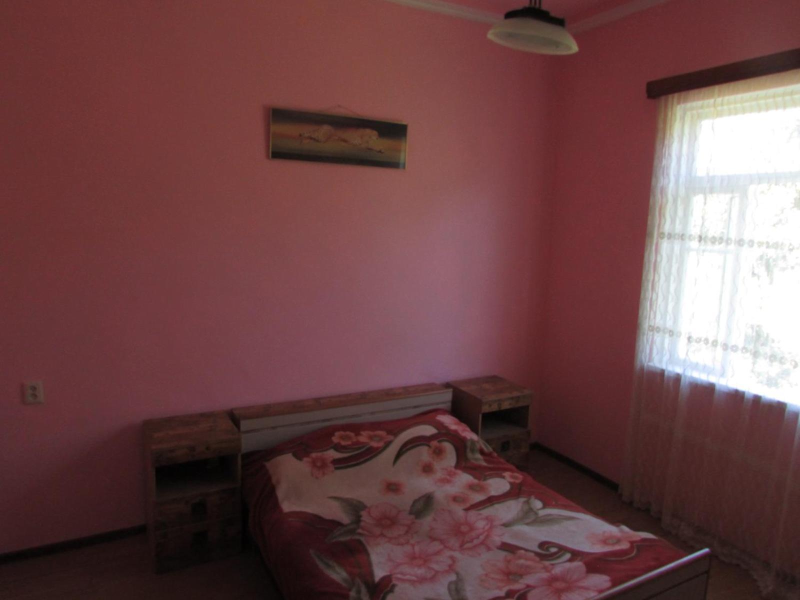 Joni Guest House Batumi Esterno foto
